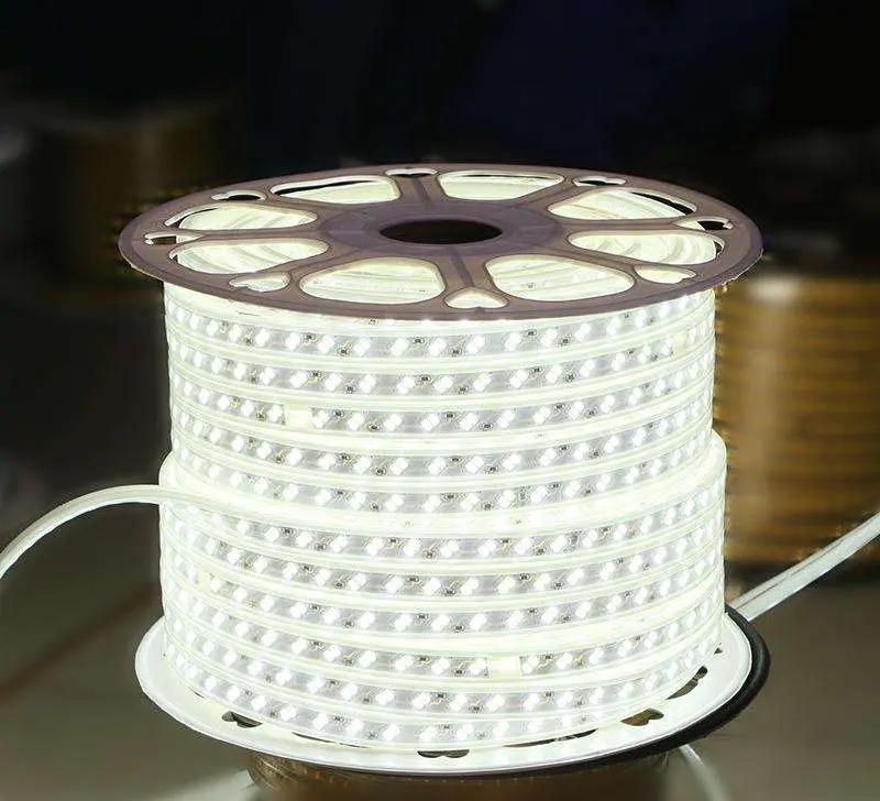 Yüksek gerilim LED şerit lamba 110V 220V 60leds/m yüksek parlaklık rulo başına 50 metre su geçirmez SMD2835 esnek LED ışıklar şerit
