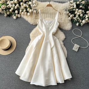 Abito da ballo Casual da donna di nuovo Design con collo quadrato a schiena bassa retrò tinta unita - Product Image 5