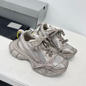 Calzado deportivo clásico de diseñador, estilo superventas, con cordones, malla transpirable, lujoso y a la moda. - Product Image 2