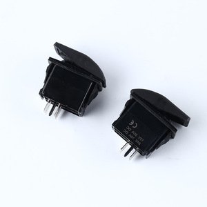 Interruptor basculante ASW-17-101D 12V 3A SPST ON-OFF con terminal de soldadura IP65, material ABS para uso automotriz y náutico. - Product Image 1