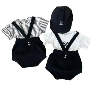 Ins Summer Baby ClothesコットンVストラップパンパンツ半袖Tシャツと一致