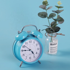 Hiện đại đơn giản phòng ngủ trẻ em đầu giường Đồng hồ báo thức câm kim loại ánh sáng ban đêm kim hiển thị chuyển động điện tử tính năng luminova - Product Image 5