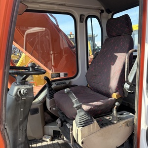 Excavatrice sur pneus d'occasion Doosan DH210W-7, 21 tonnes, d'origine coréenne, faible nombre d'heures de fonctionnement, bon état d'entretien, pour travaux routiers. - Product Image 5