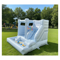 Ensemble d'équipements de jeu gonflables pour tout-petits : mini château gonflable, toboggan, piscine à balles en PVC bleu pastel