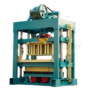 レンガ製造機械QTJ4-40セメントインターロッキングブロック製造機コンクリートブロック成形用 - Product Image 1