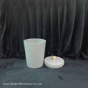 Pot de friandises pour chiens de couleur unie, matériau en céramique et mélamine avec bande d'étanchéité, Test FTA FLGB réussi - Product Image 5