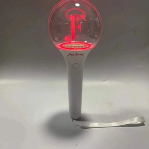 Étoiles lumineuses personnalisées, support lumineux, acceptation de la fabrication de moules pour les souvenirs de grands concerts et les cadeaux de fête - Product Image 1