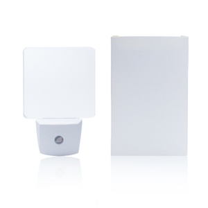 Lampe de nuit LED en acrylique à brancher sur prise murale EU/US/UK 110v 220v, avec capteur intelligent, en ABS, pour chevet, montage mural - Product Image 1