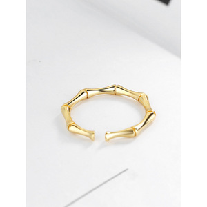 Anillo de Plata de Ley 925 con círculo sónico de bambú, ajustable, minimalista - Product Image 3