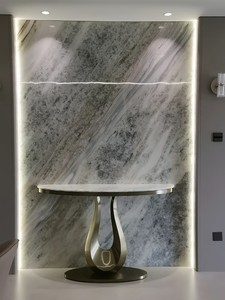 Consolle Moderna per <span class=keywords><strong>Soggiorno</strong></span> con Struttura in Acciaio Inox Dorato e Piano in Marmo, Tavolo Decorativo per <span class=keywords><strong>Ingresso</strong></span> con Spazio di Archiviazione - Product Image 3
