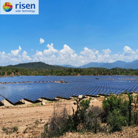 Panneaux Solaires Risen Énergie Monocristallins Module PV Panneau Mono 120 Cellules 72 Cellules 400 Watts Perc la Moins Chère Haute Efficacité