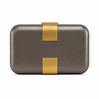 Pochette de soirée élégante carrée en PU noir avec fermoir métallique doré, rigide, pour mariage, bal de promo, cocktail, sac à main pour femme