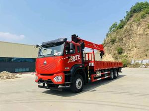 Grúa Montada en Camión Sinotruk Ho Wo 6x4, Grúa Sany de 12 Toneladas, Maquinaria de Elevación Especial para Construcción de Carreteras y Puentes - Product Image 2