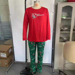 Conjunto de Pijamas Ecológicos Personalizados para Família Primavera/Natal em Poliéster para Homens, Mulheres e Crianças Dropshipping POD MOQ 1PC - Product Image 2