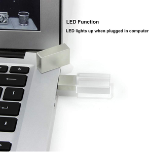 New 4GB kim loại tinh thể thủy tinh LED Light up Key <span class=keywords><strong>USB</strong></span> <span class=keywords><strong>2</strong></span>.<span class=keywords><strong>0</strong></span> 3.<span class=keywords><strong>0</strong></span> cá nhân Bộ nhớ <span class=keywords><strong>USB</strong></span> Stick Pendrive pha lê <span class=keywords><strong>USB</strong></span> ổ đĩa flash - Product Image 4