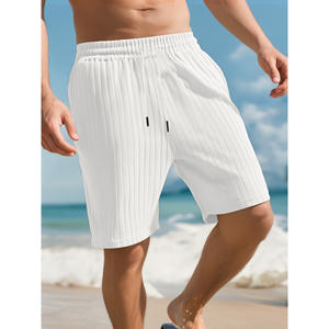 กางเกงขาสั้นผู้ชายแบบมีเชือกผูกเอวกลาง ระบายอากาศได้ดี เหมาะสำหรับพักผ่อน ลายทางสีแดง ชุดว่ายน้ำแบบสปอร์ต - Product Image 6