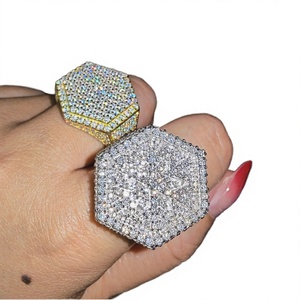 Bague de pinky pour homme Avira Jewels Trendy 7 Pass, testeur de diamants, style Hip Hop, en argent 925 plaqué or, sertie de moissanite VVS certifiée GRA - Product Image 3