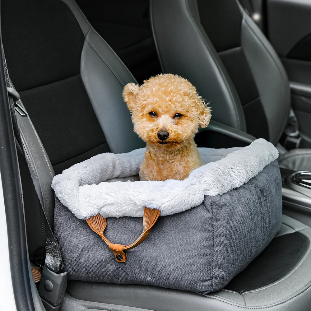 Proveedor de Transportín de mascotas, cinturón de seguridad portátil, cama de coche de felpa cálida para mascotas, asiento delantero para perros, elevador de coche