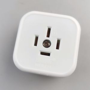 Enchufe Eléctrico Willis de 16A, Trifásico, Cuatro Cables, Blanco, 230V - Product Image 2