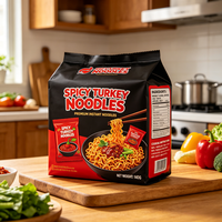 Nouilles Udon épicées à la dinde instantanées, nouilles pratiques pour une restauration rapide