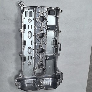 Valve Cover For Buick LaCrosse New Regal 2.0T <b>Engine</b> <b>Model</b> 1260521 12605217 LDK <b>Engine</b> Replacement Part - Product Image 2