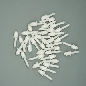 Goujons en plastique universels pour <span class=keywords><strong>volet</strong></span> de plantation Léger résistant à la corrosion Idéal pour un usage quotidien - Product Image 2