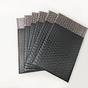 Enveloppe à bulles conductrice noire avec blindage EMI pour l'emballage et l'expédition de composants <span class=keywords><strong>électronique</strong></span>s - Product Image 1