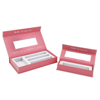 Boîte cadeau personnalisée pour rouge à lèvres avec insert en papier anti-rayures et miroir pour cosmétiques, boîte magnétique gaufrée pour brillant à lèvres et gloss