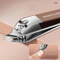 Ensemble de coupe-ongles portables en acier inoxydable 7 pièces avec logo personnalisé, outils de soin des ongles et de beauté avec lime à ongles et ciseaux