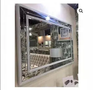Nuovo stile moderno semplice specchio decorativo bianco soggiorno camera da letto bagno mobili personalizzati specchio da parete di alta qualità