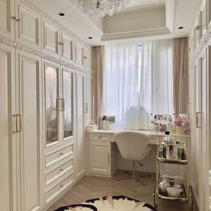 Meubles de chambre à coucher minimalistes en bois de style français, armoire sur mesure avec portes en verre, armoire de rangement pour vêtements d'hôtel - Product Image 1