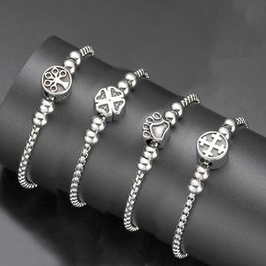 Bracciale da uomo Myshape Vintage Albero della Vita con ciondoli Girasole, Trifoglio, Artiglio di Lupo, Croce di Gerusalemme in Acciaio Inossidabile - Gioielli Portafortuna - Product Image 1