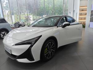 BAIC Новая Энергия Arctic Fox Alpha S5 электрический внедорожник седан с двигателем EV новой энергии автомобиль - Product Image 2