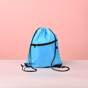 Sacs à dos à cordon avec poche zippée en polyester 210D 420D personnalisés avec logo recyclable réutilisable pour la promotion, le sport, la randonnée - Product Image 6