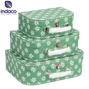 Valise en carton imprimée de fleurs, valise en papier vintage à motifs floraux avec boucle et poignée métalliques, boîte de rangement décorative pour la maison, boîte cadeau - Product Image 5