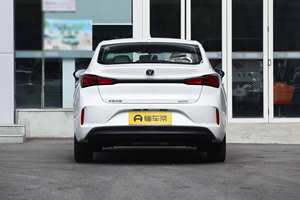 Voiture d'occasion Changan Eado Auto EV460 401km d'autonomie électrique charge rapide automatique berline R17 taille de pneu nouvelle énergie voiture d'occasion - Product Image 4