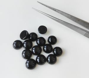 Venta al por mayor de ónix negro natural cabujón redondo 2mm-50mm espalda plana piedras preciosas sueltas para la fabricación de joyas - Product Image 3