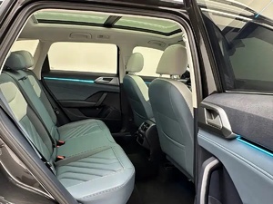 VW Tharu 300TSI SUV 2023 d'occasion en bon état - Product Image 6