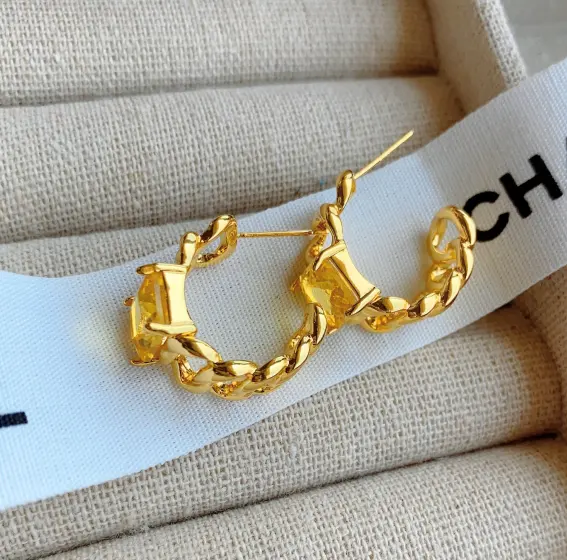 2024 Hot Bán thời trang thương hiệu 18K mạ vàng mới nhất phong cách aretes thiết kế bông tai lớn đồ trang sức nổi tiếng