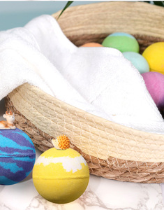 Bombe de bain artisanale arc-en-ciel, boule de sel, bain moussant sans danger et sain avec huile de bain, accessoires de bain - Product Image 4