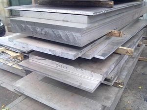 OEM Emboutissage personnalisé Pliage découpe laser Pliage de pièces de châssis en <span class=keywords><strong>aluminium</strong></span> et acier inoxydable Traitement de la tôle - Product Image 4