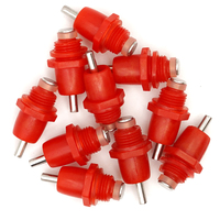 Mamelons d'eau automatiques pour volailles et poulets Mini mamelons en plastique avec ressort pour ferme coopérative
