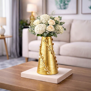 Vase de table moderne en laiton avec motif de feuilles, décoration florale artisanale pour mariage, maison, salon, chambre, bureau, hôtel - Product Image 1
