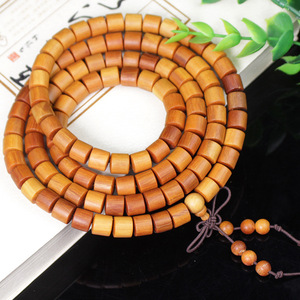 Nouveau bracelet de prière en bois de santal de montagne à 108 perles, fait main pour la méditation - Product Image 4