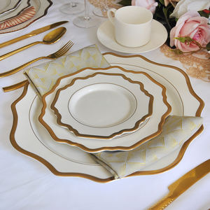 All'ingrosso Bianco <span class=keywords><strong>e</strong></span> <span class=keywords><strong>Oro</strong></span> Cerchio Osso Caricatore <span class=keywords><strong>Piatti</strong></span> in porcellana a forma di Fiore Piatto per la cena <span class=keywords><strong>Set</strong></span> per il Matrimonio - Product Image 6