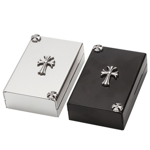 Futeng Étui à cigarettes portable en métal avec logo personnalisé et étui à cigarettes en alliage d'aluminium fait à la main - Product Image 6