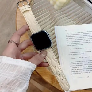 Nouveau bracelet de montre élégant en cuir ondulé de 38 mm, 41 mm, 42 mm, 45 mm, 49 mm, adapté aux <span class=keywords><strong>Apple</strong></span> <span class=keywords><strong>Watch</strong></span> 8, 7, SE, <span class=keywords><strong>6</strong></span>, 5, 4, 3, 2, 1 - Product Image 5