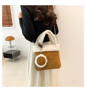 Fourre-tout minimaliste petit carré fantaisie sacs pour filles Simple épaule grande capacité bandoulière sac à main en peluche sac pour femmes - Product Image 2