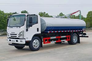 Isuzu ELF 700P 4×2 RHD export chassis sewage & fecal <b>suction</b> truck with 10000L tank and Italian JUROP vacuum <b>pump</b>. - Product Image 6