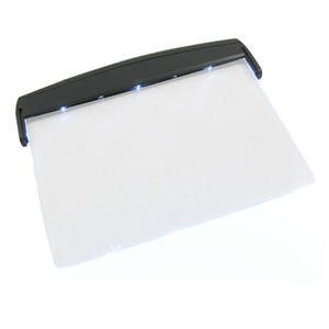 Lupa de Lectura MG89078 con Luz LED 1.5X, Lupa Portátil de Plástico para Leer Periódicos, Sin Marco - Product Image 3